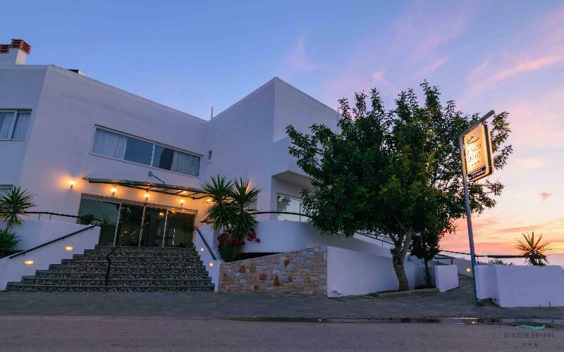 Junior Hotel Iria Exterior photo