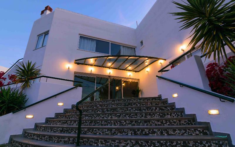 Junior Hotel Iria Exterior photo
